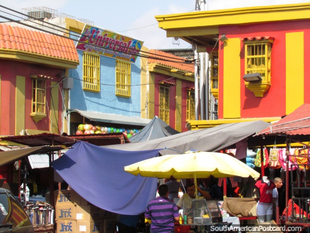 Ã�rea de mercado ocupada em parte central da cidade Maracaibo. (640x480px). Venezuela, América do Sul.