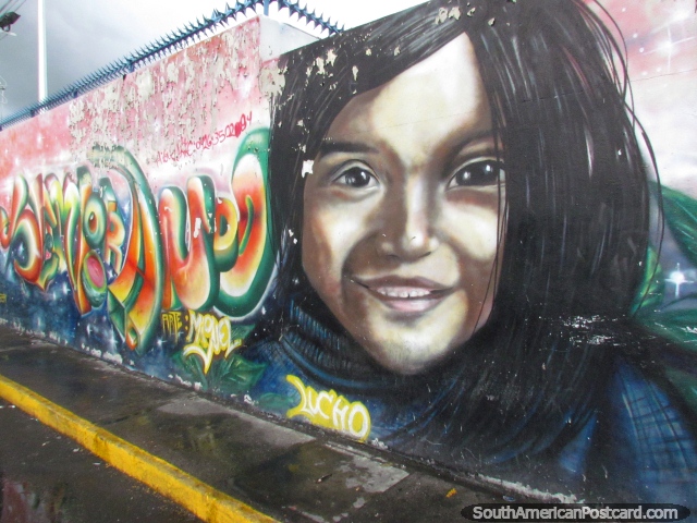 Smiling young girl mural at Barquisimeto bus terminal. (640x480px). Venezuela, South America.