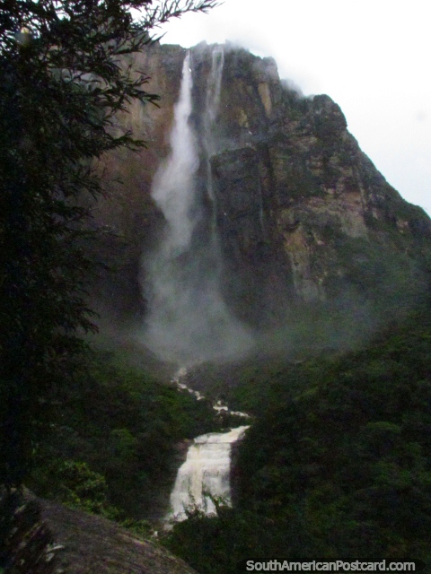 Cadas de Angel (Salto Angel) la cascada ms alta en el mundo! (480x640px). Venezuela, Sudamerica.
