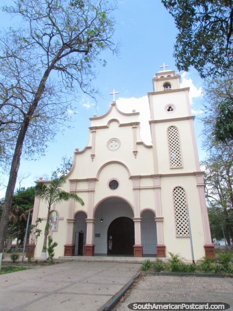Iglesia Nuestra Senora de Lourdes (1962) in Barcelona. (480x640px). Venezuela, South America.