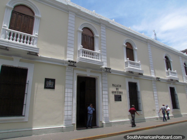 O palácio do governo em Barquisimeto. (640x480px). Venezuela, América do Sul.