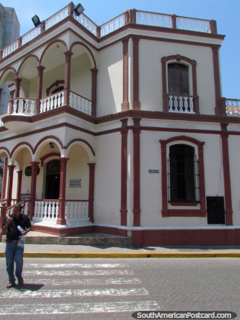 Casa Municipal Eustoquio Gomez, municipal house in Barquisimeto. (480x640px). Venezuela, South America.