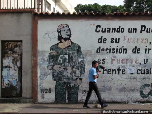 Velho mural de parede de Che Guevara em Acarigua. (640x480px). Venezuela, América do Sul.