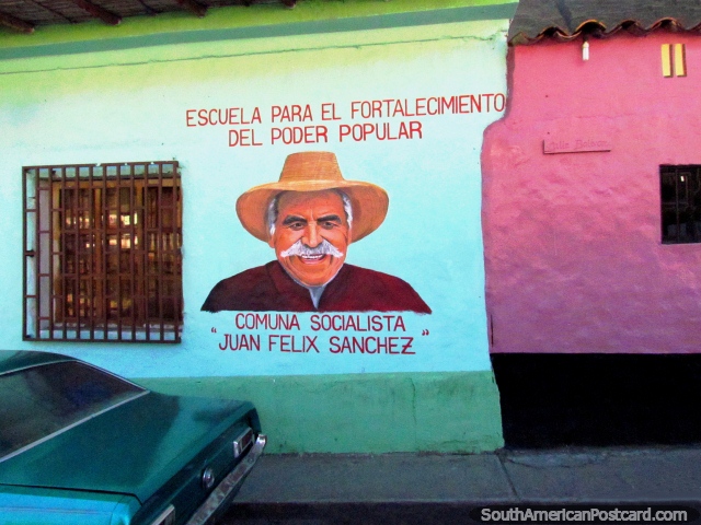 Comuna Socialista 'Juan Felix Sanchez', mural in San Rafael de Mucuchies. (640x480px). Venezuela, South America.